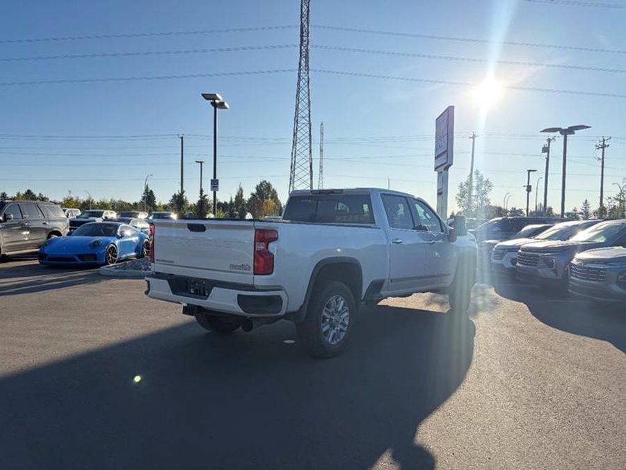 2024 Chevrolet Silverado 3500HD High Country 6.6L Duramax | Heated & Ventilated Leather Seats White