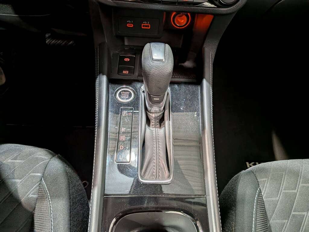 Nissan Kicks SV FWD 2024 Noir Val-David - photo #25