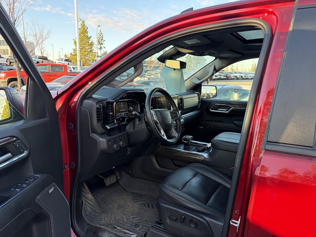 2024 Chevrolet Silverado 1500 4WD Crew Cab 147 LT Trail Boss Red Sherwood Park - photo #6