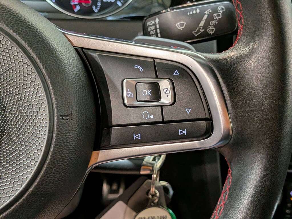 2018 Volkswagen Golf GTI Autobahn 5-door DSG Black Val-David - photo #15