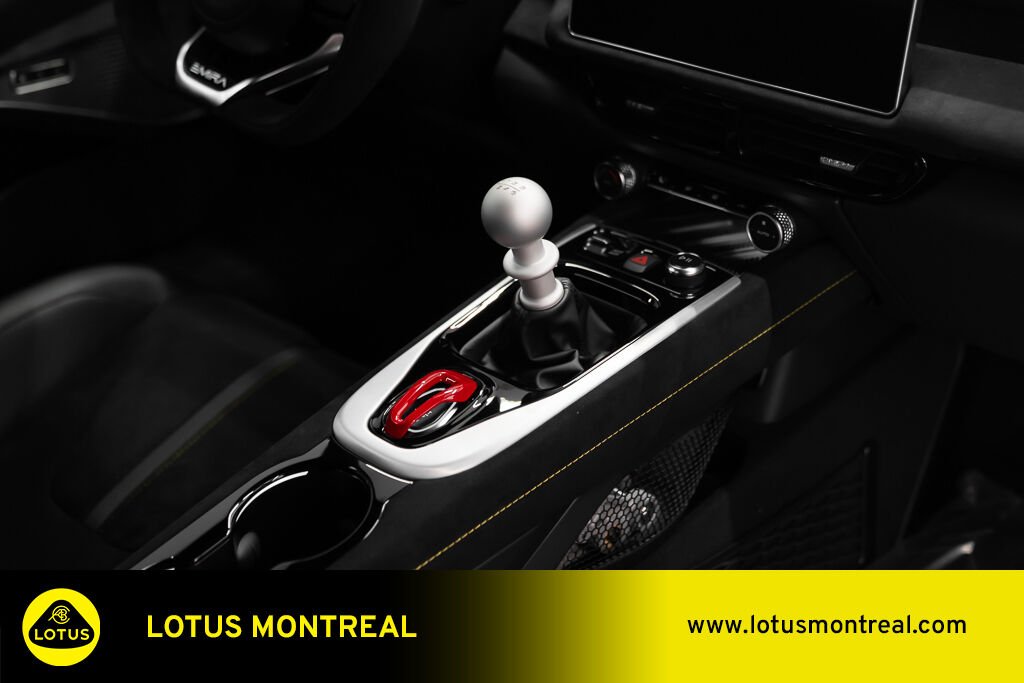 Lotus Emira V6 Coupe 2025 Jaune Kirkland - photo #16