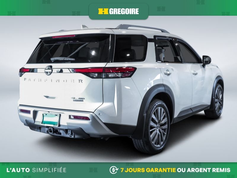 Nissan Pathfinder 2024 Blanc Laval - photo #8