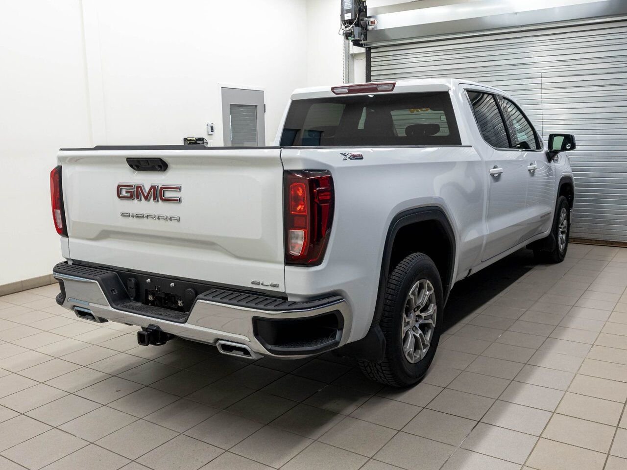 GMC Sierra 1500 SLE X31 CREW 4X4 DIESEL *NAV* SIÈGES CHAUF CARPLAY 2024 Blanc Saint-Jérôme - photo #7
