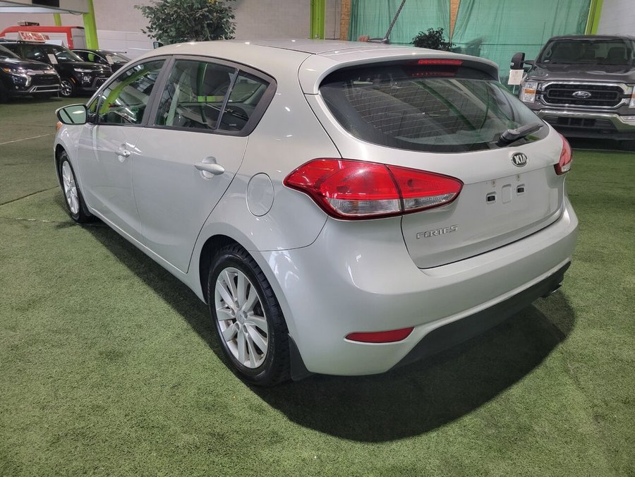 Kia 5 portes Forte 2016 2016 Argent