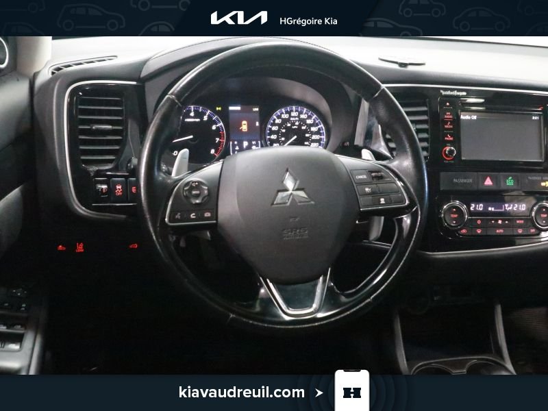 2016 Mitsubishi Outlander Black Blainville - photo #15