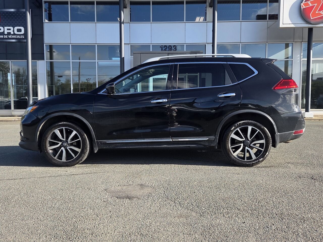 Nissan Rogue SL 2017 Noir Granby - photo #2