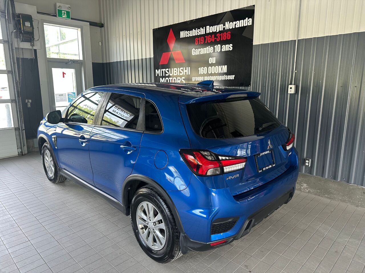 2023 Mitsubishi RVR Blue  - photo #2