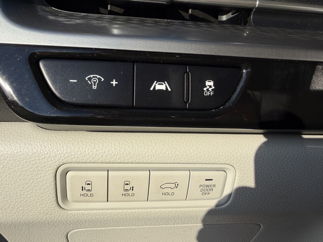 2023 Kia Carnival Black Lac Mégantic - photo #15