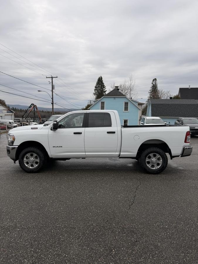 2024 RAM 3500 White Lac Mégantic - photo #2