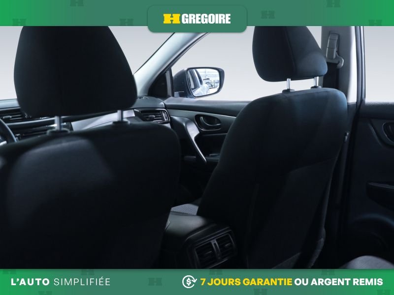 Nissan Qashqai 2023 Gris Laval - photo #21