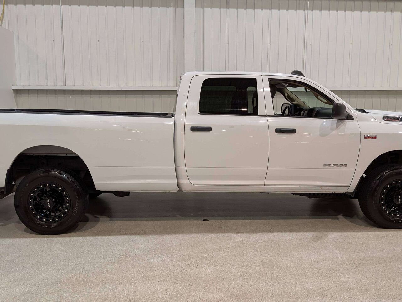 Ram 2500 Tradesman 4x4 Crew Cab 8' Box 2019 Blanc Val-David - photo #8