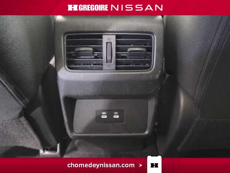 Nissan Rogue CL7567 | SV Moonroof * AWD *Carplay * Bancs Chauffants 2024 Blanc Laval - photo #26