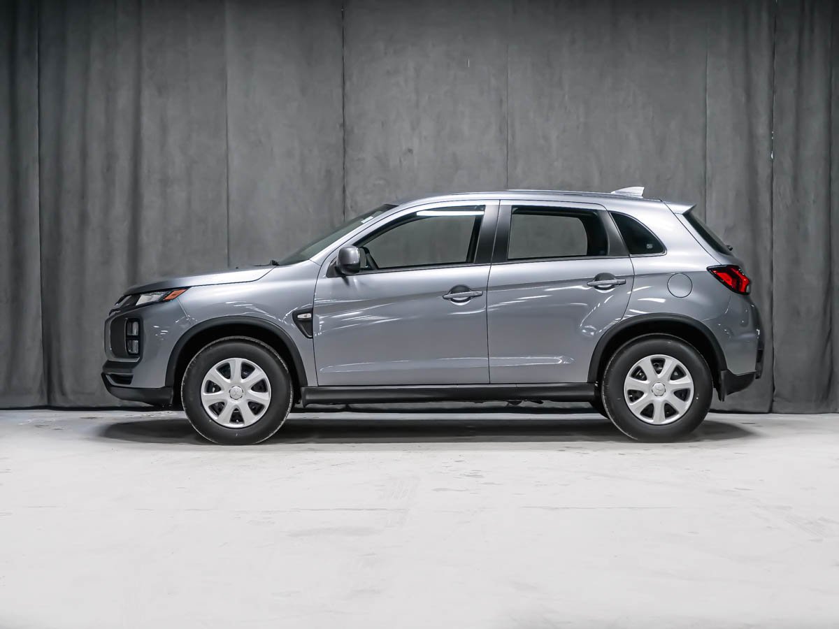2026 Mitsubishi RVR ES Titanium Grey Montreal - photo #2