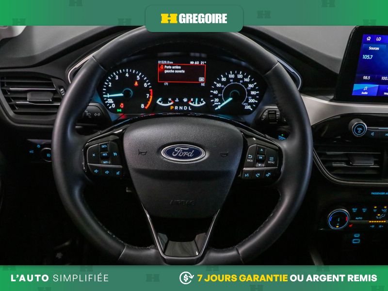 2022 Ford Escape Grey Laval - photo #18