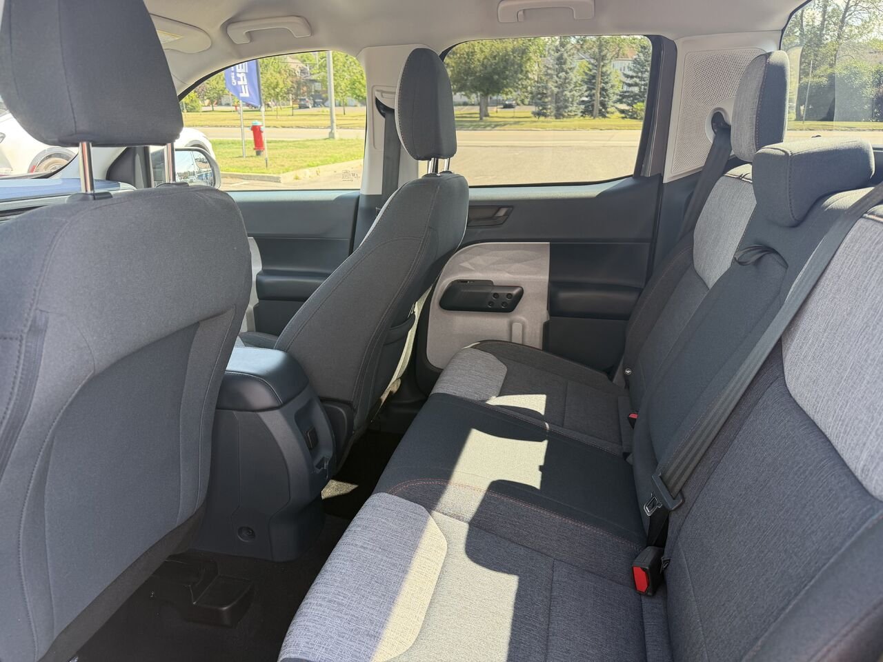 2022 Ford MAVERICK Grey Montmagny - photo #5