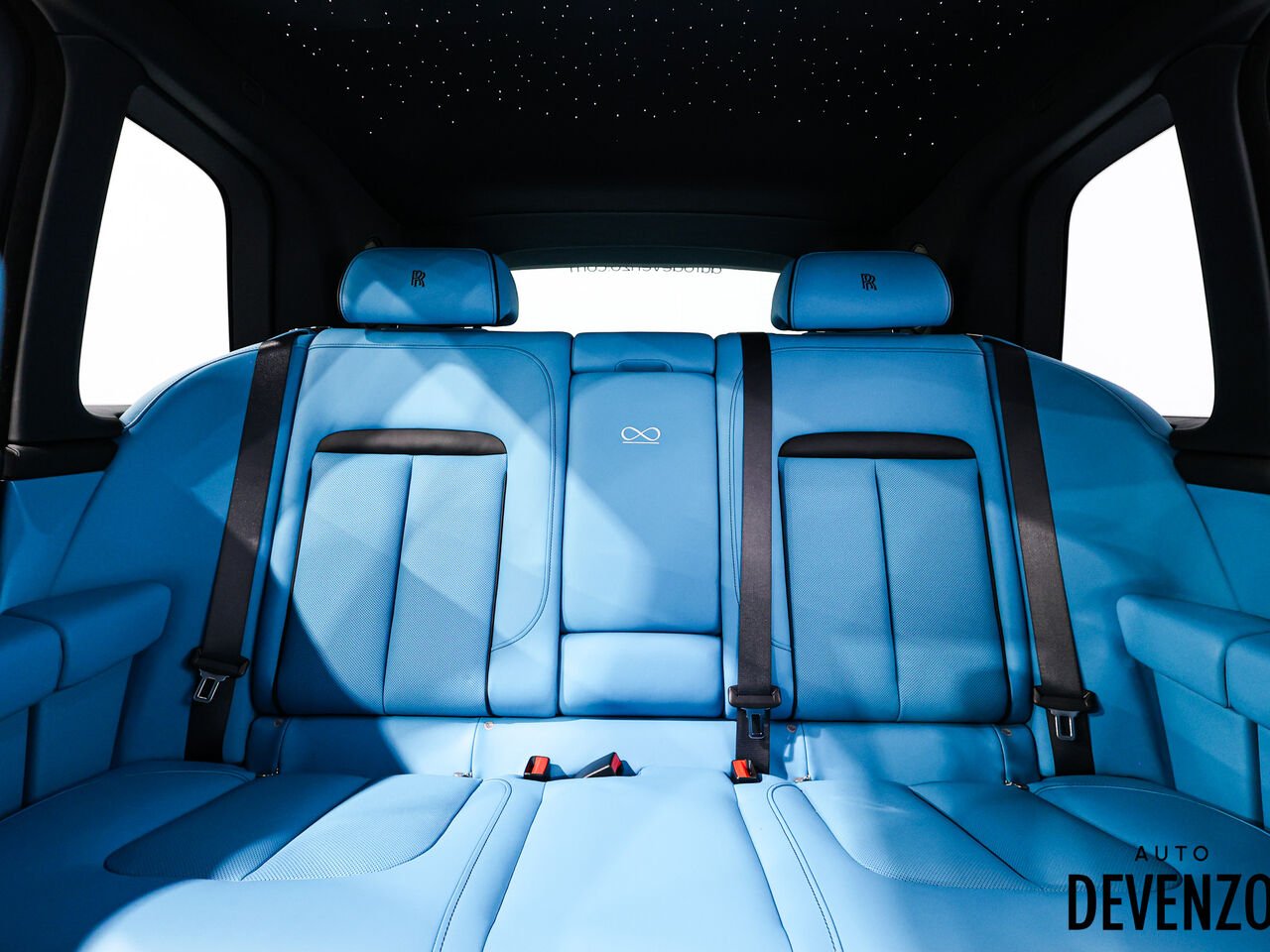 2023 Rolls-Royce Cullinan Blue Saint-Eustache - photo #32