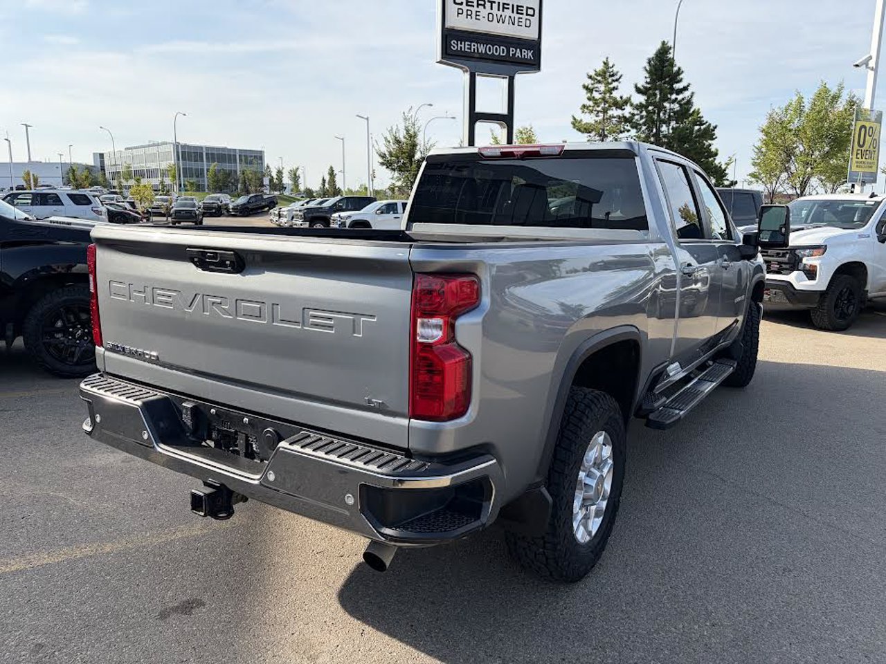 2024 Chevrolet Silverado 2500HD 4WD Crew Cab 159 LT Grey Sherwood Park - photo #4