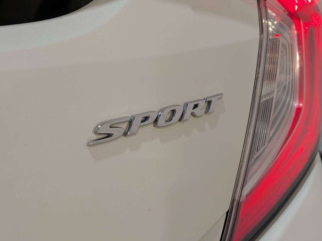2019 Honda Civic Hatchback Sport Manual White Val-David - photo #37