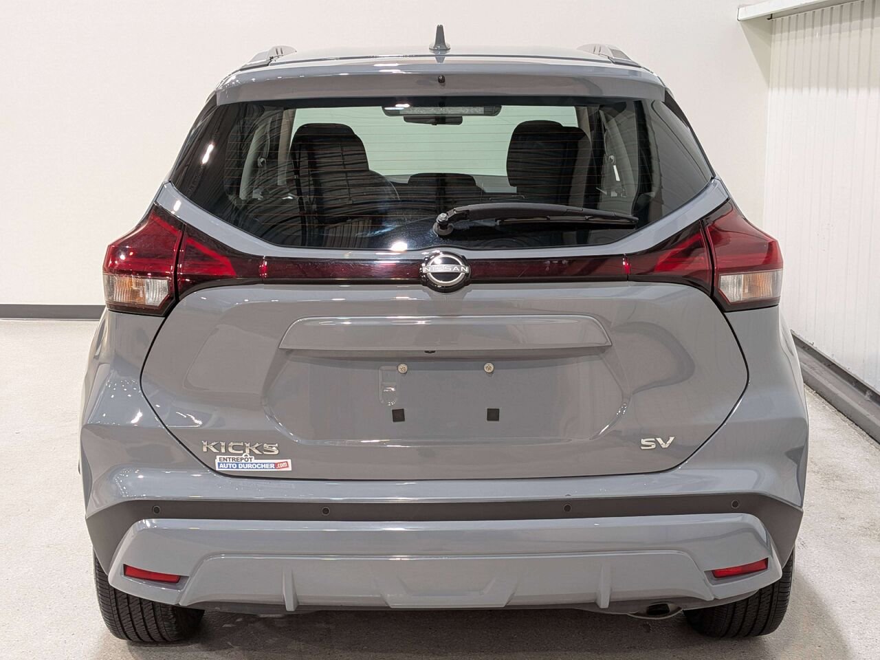 Nissan Kicks SV FWD 2023 Gris Val-David - photo #6