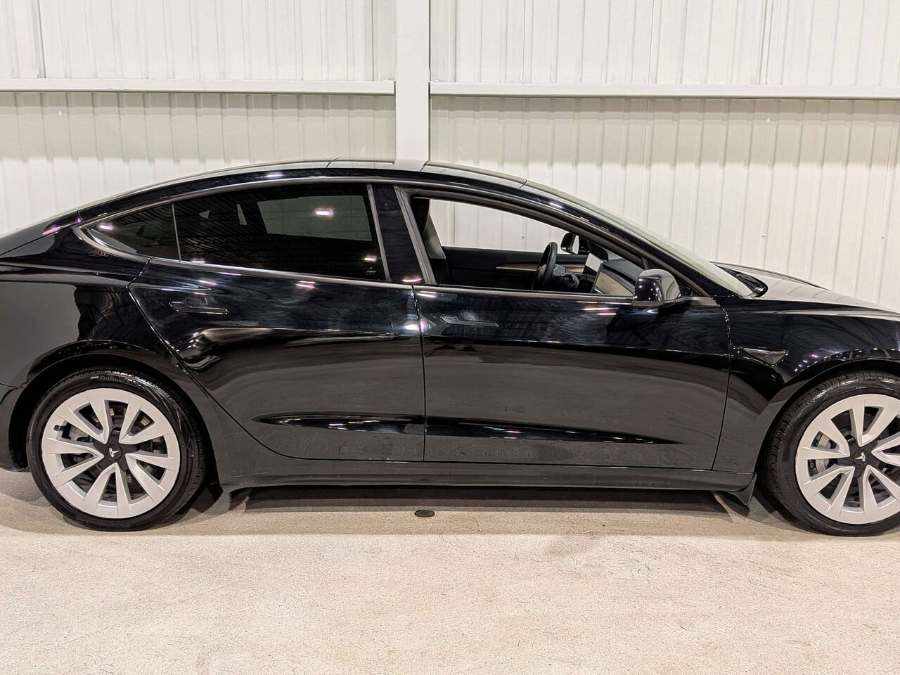 Tesla Model 3 Standard Range RWD *Ltd Avail* 2022 Noir Val-David - photo #7