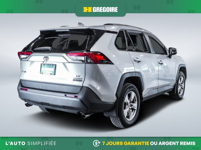 2022 Toyota Rav 4 Silver Blainville - photo #8