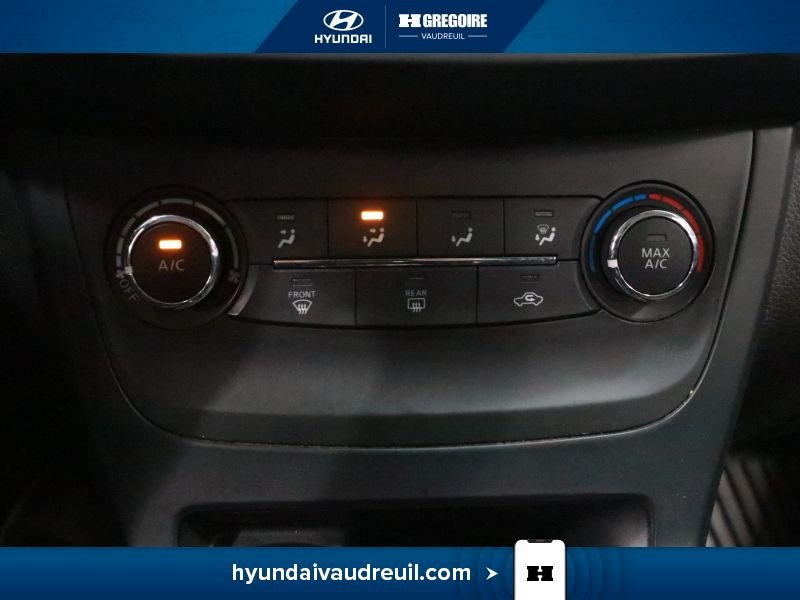 Nissan Sentra 2017 Blanc Blainville - photo #26