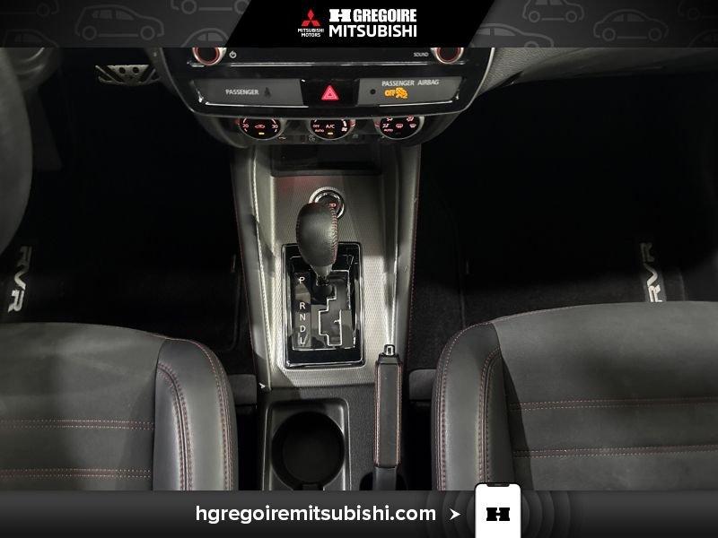 2020 Mitsubishi RVR Black Saint-Eustache - photo #24