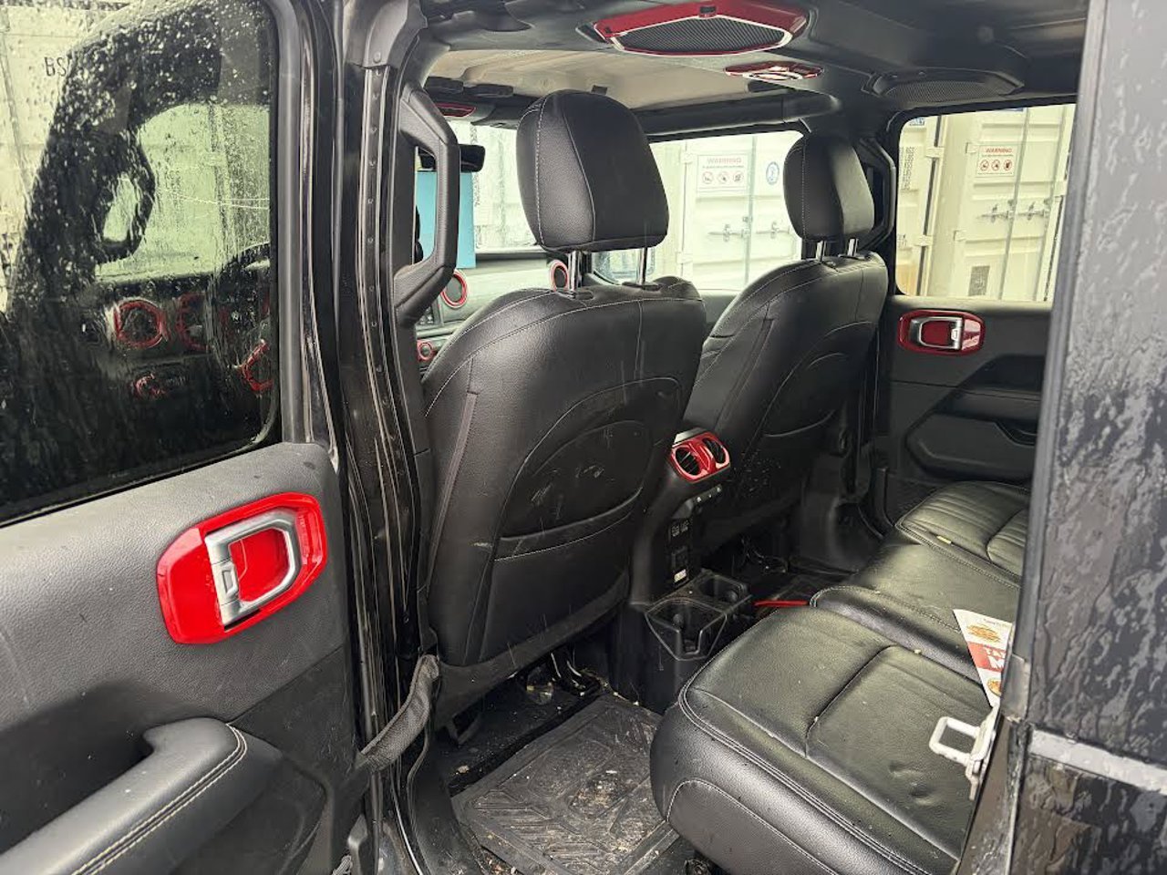 2020 Jeep Wrangler Unlimited Sahara 4x4 Black Sherwood Park - photo #5