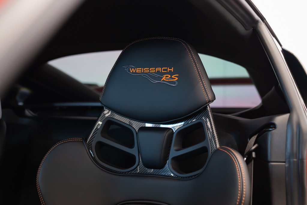 Porsche 718 Cayman GT4 RS // Weissach Package 2025 Orange Kirkland - photo #11