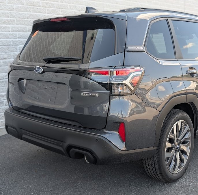 SUBARU Forester PREMIER HYBRIDE 2026 Gris magnétite métallisé