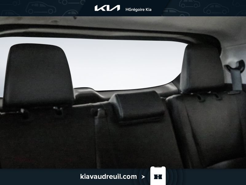Toyota Highlander 2022 Bleu Laval - photo #28