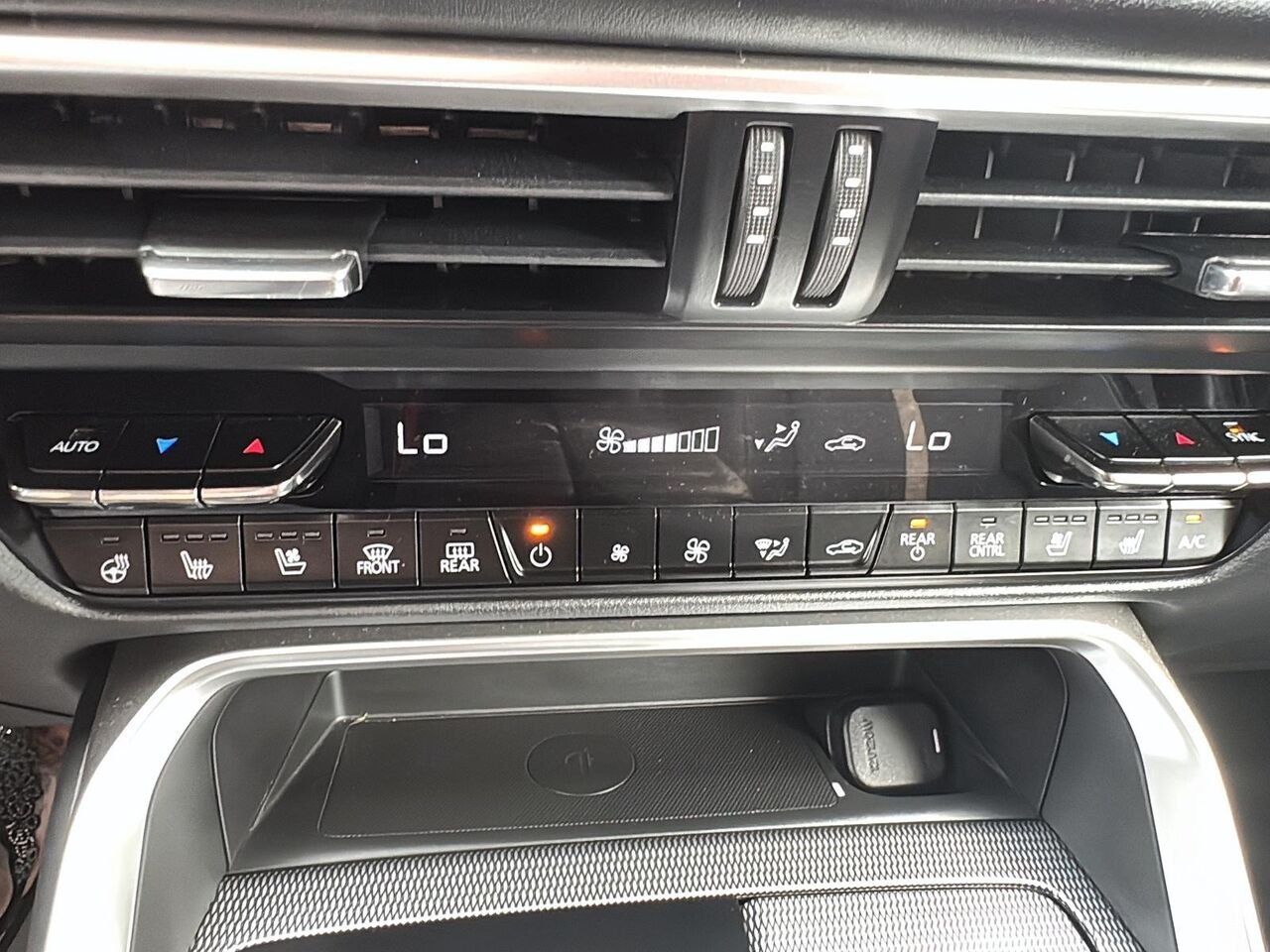 Mazda CX-90 hybride léger 2025 Gris Rouyn-Noranda - photo #18