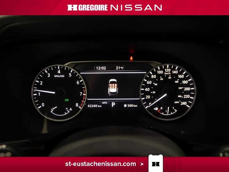 2022 Nissan Pathfinder White Laval - photo #16