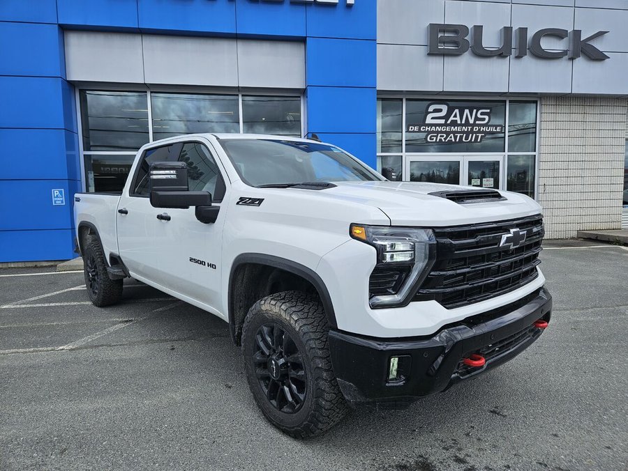 2026 Chevrolet Silverado 2500HD 2026 SUMMIT WHITE