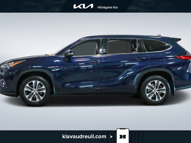 Toyota Highlander 2022 Bleu Laval - photo #4