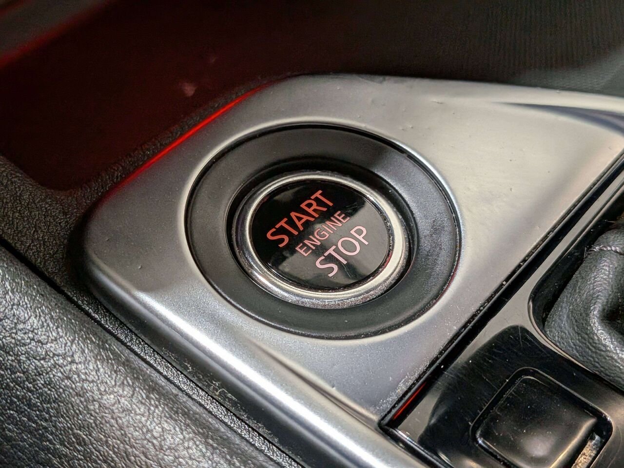 2024 Nissan Sentra SV CVT Grey Val-David - photo #25