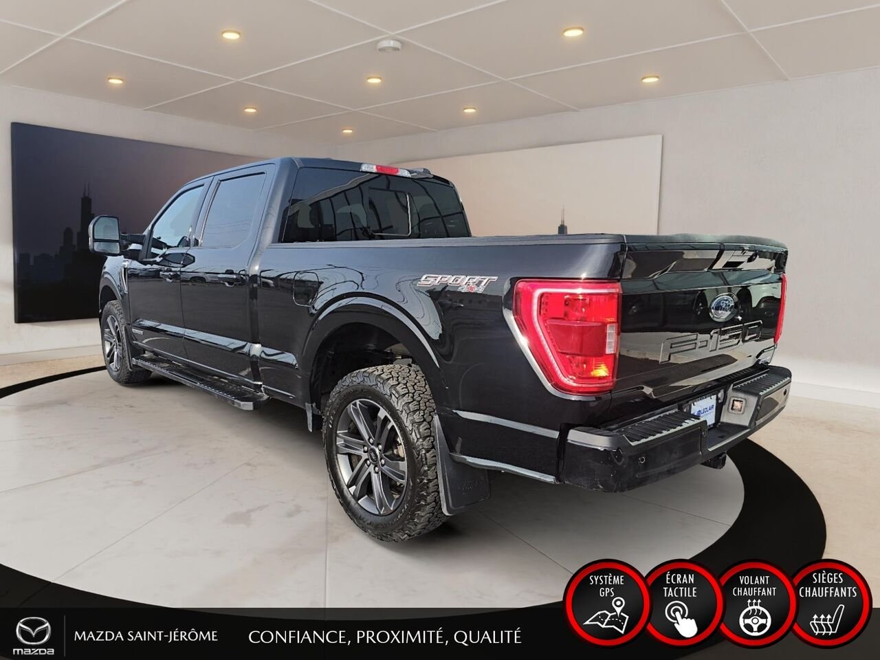 2023 Ford F-150 XLT SPORT | POWERBOOST 3.5L | GROS PNEUS | 4X4 | Black Saint-Jérôme - photo #8