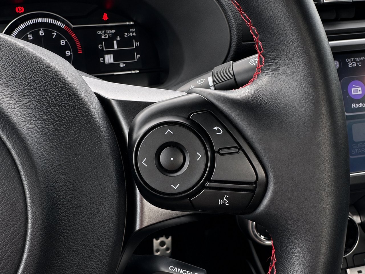 Subaru BRZ Sport-tech 2023 Blanc Granby - photo #15