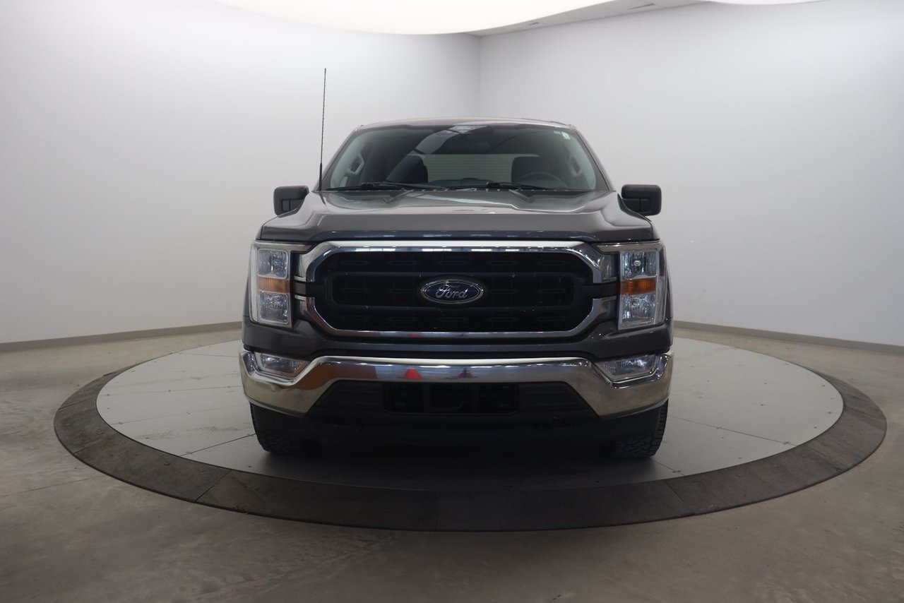 Ford F-150 NIV 1FTFW1E82NKF25554 2022 Gris Chicoutimi - photo #1