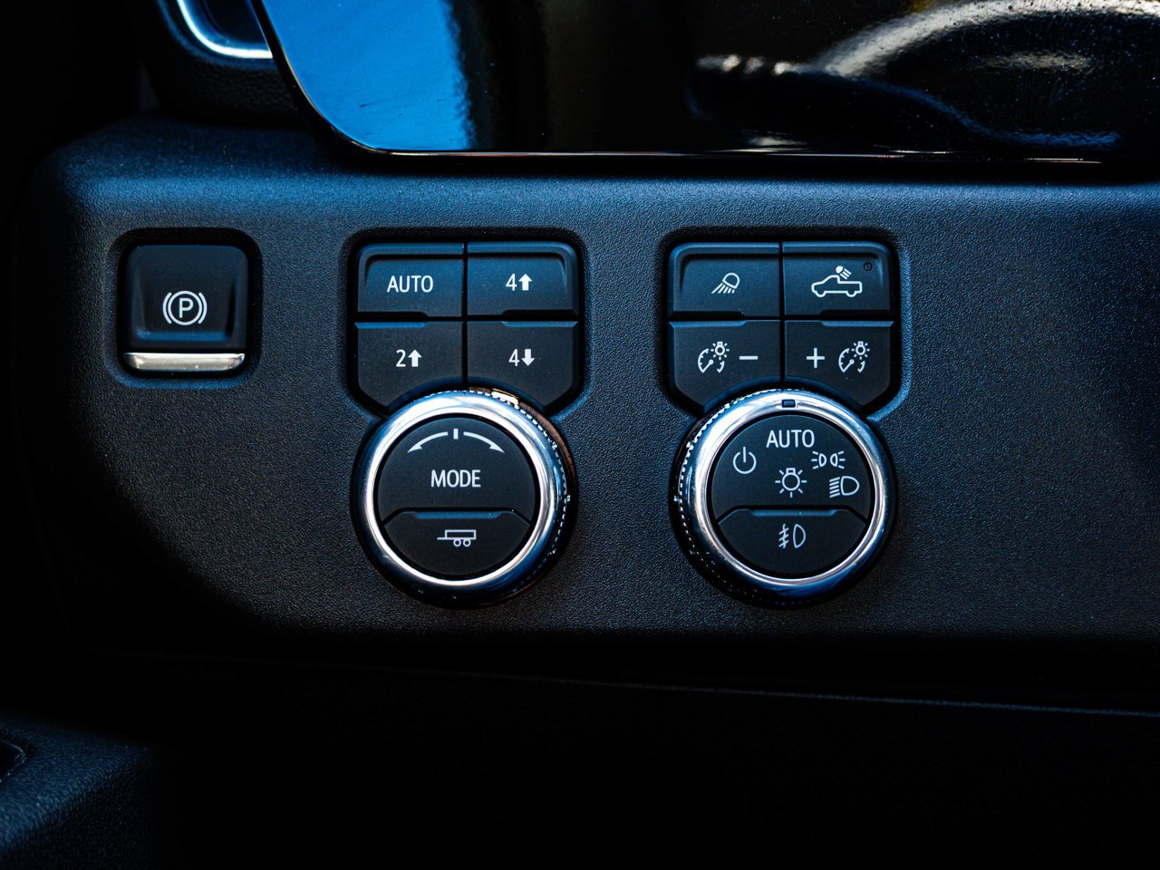 2026 GMC Sierra 1500 4WD Crew Cab 147 Elevation Black Sherwood Park - photo #19
