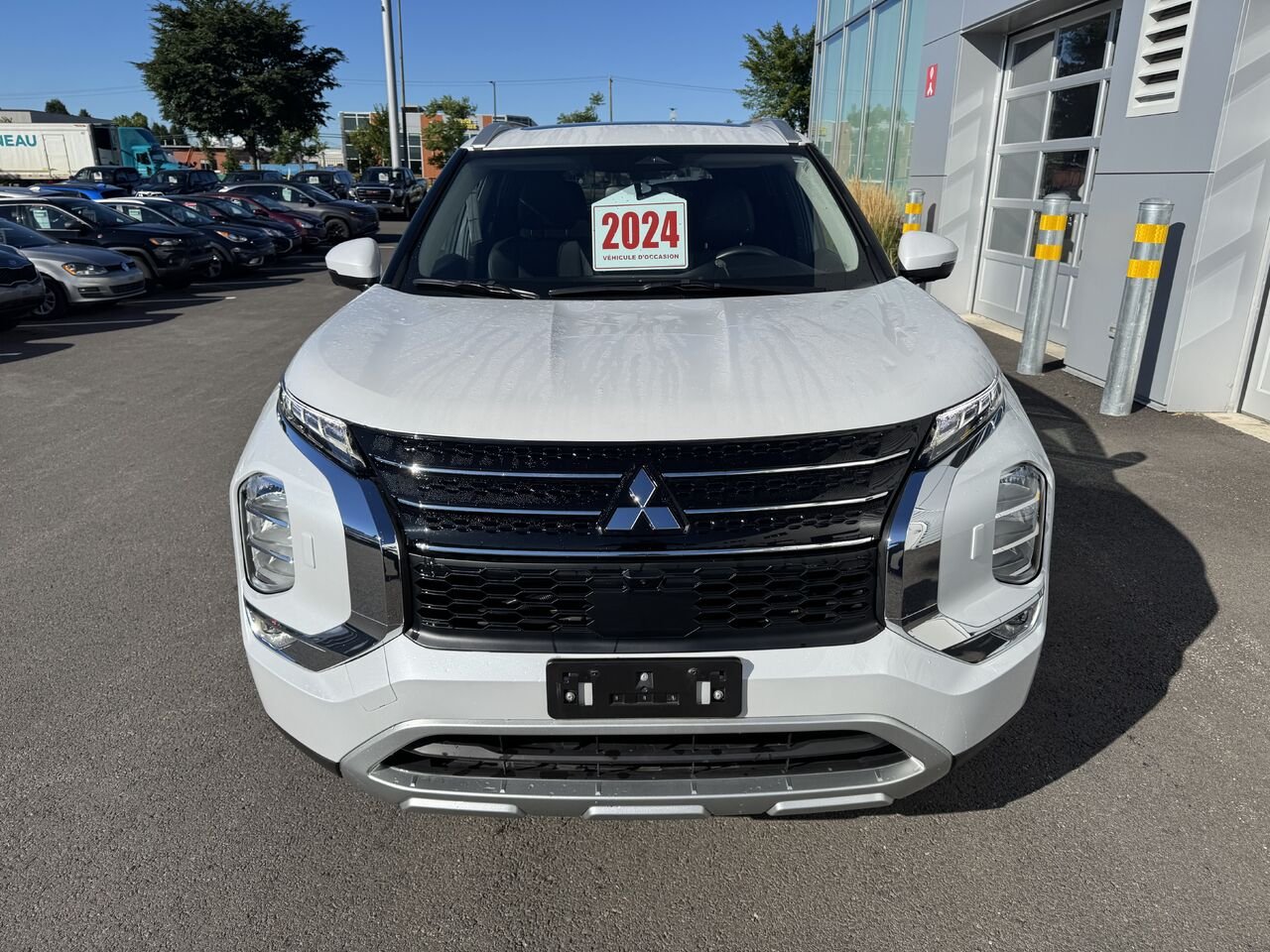 Mitsubishi Outlander 2024 Blanc Saint-Eustache - photo #5