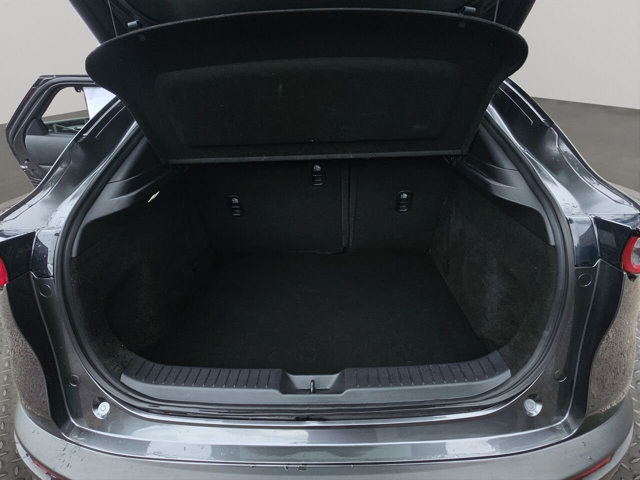 Mazda CX-30 2024 Gris Val-David - photo #26