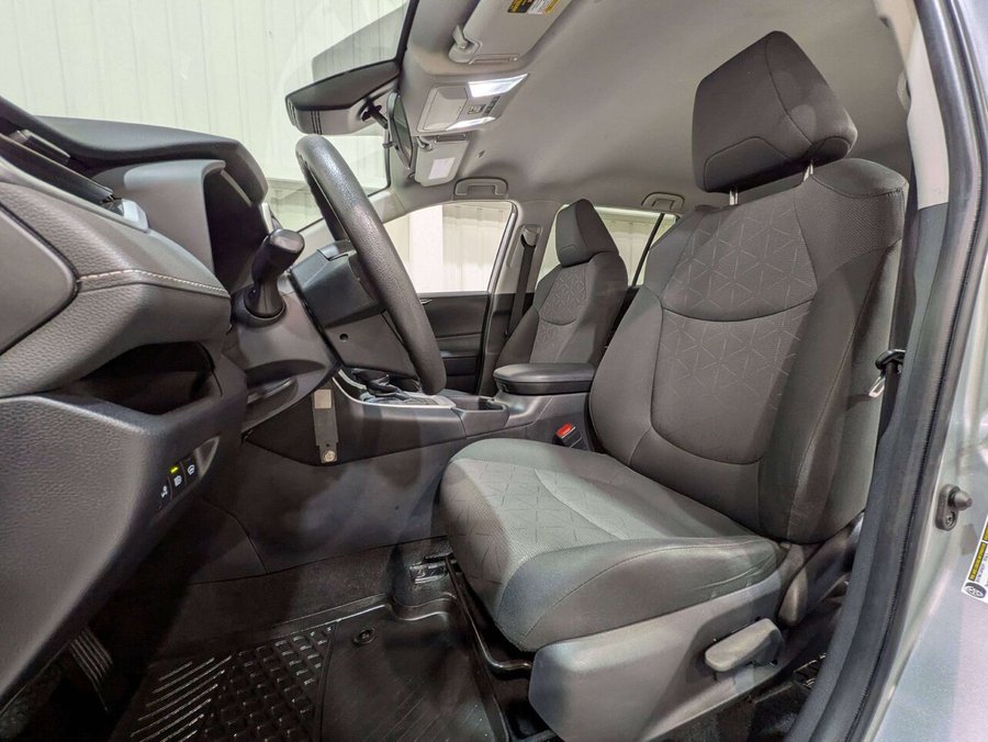 Toyota RAV4 LE AWD 2024 Noir
