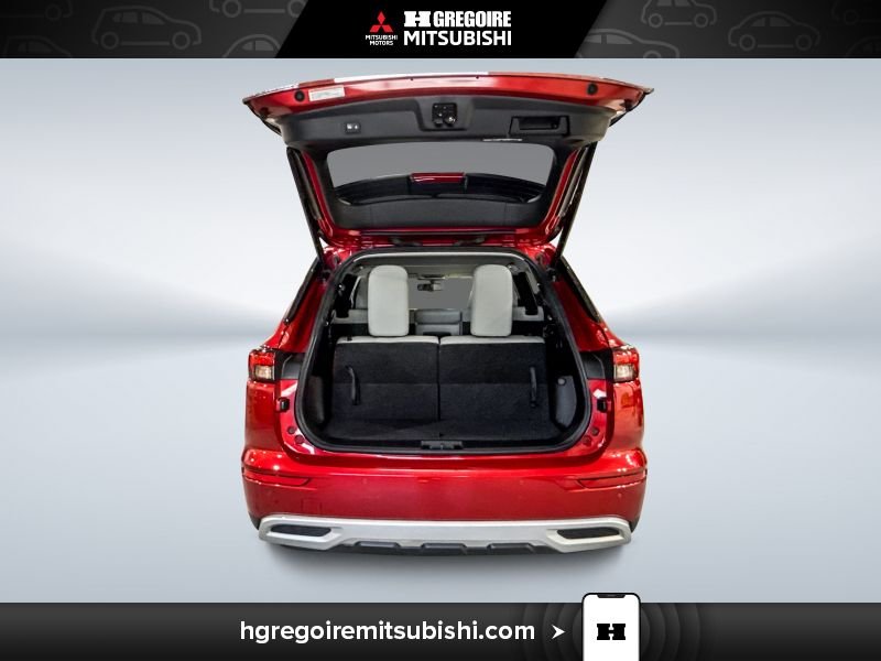 2024 Mitsubishi Outlander Red Saint-Eustache - photo #31