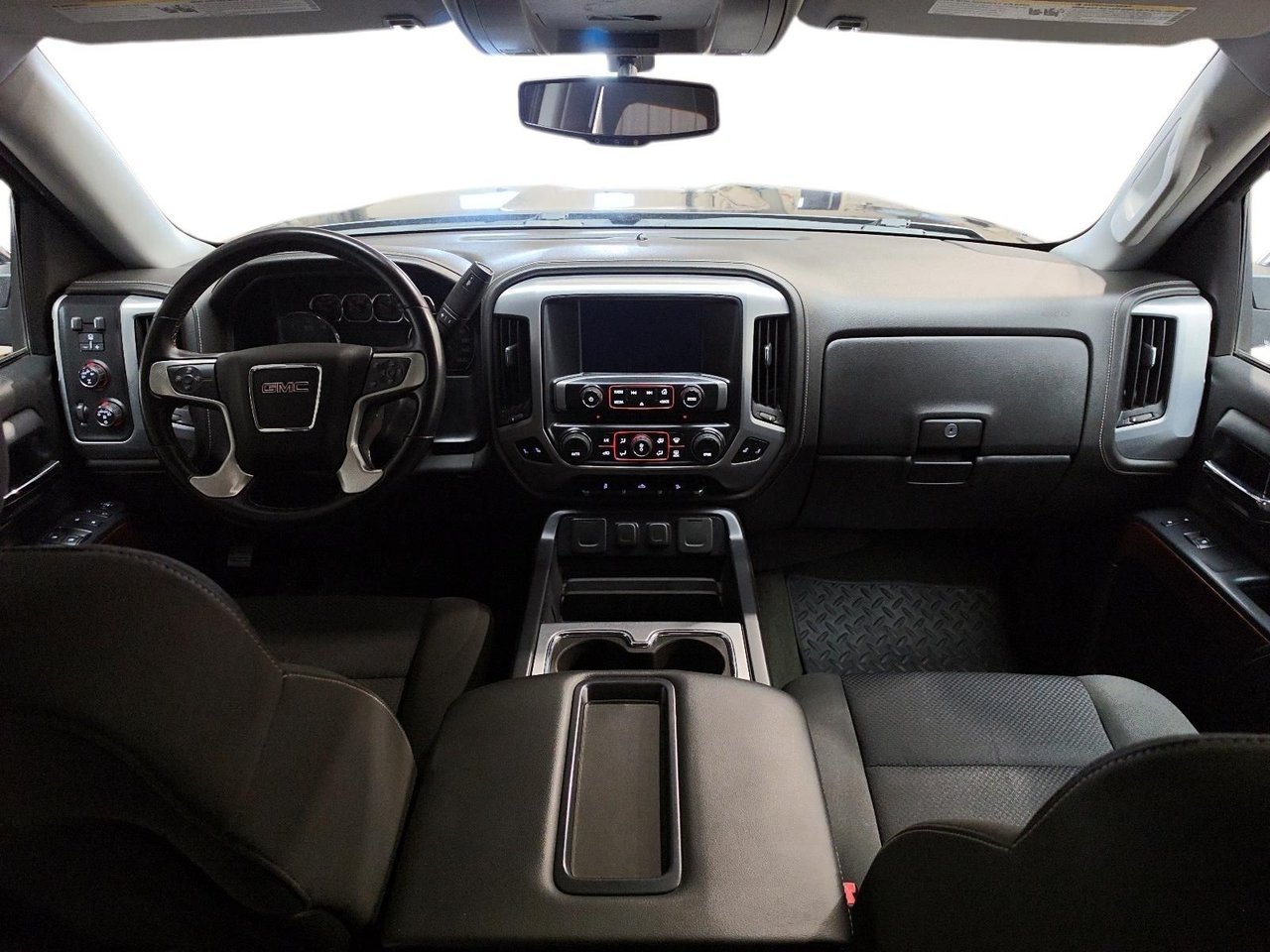 GMC SIERRA 1500 2015 Baie-Comeau - photo #8