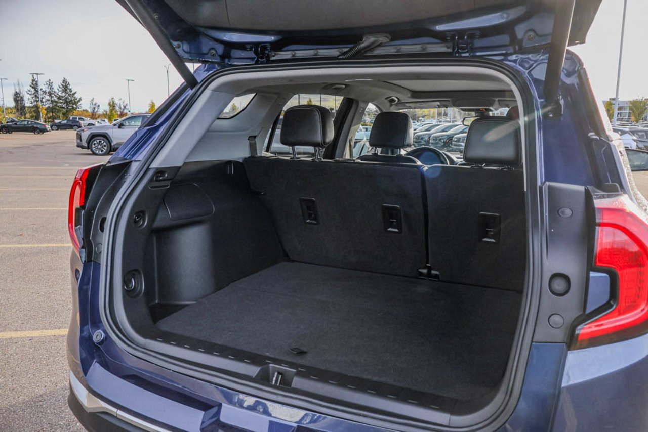 2022 GMC Terrain AWD 4dr SLT Blue Sherwood Park - photo #7