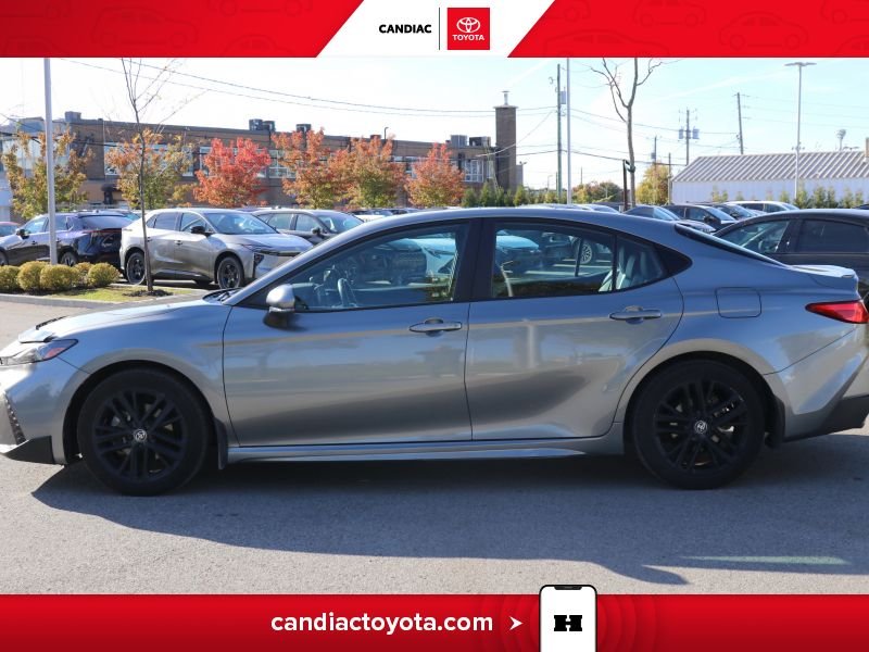 2025 Toyota Camry Grey Laval - photo #5