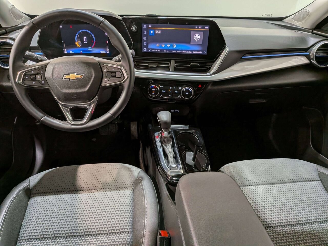 2025 Chevrolet Trax FWD 4dr LT White Val-David - photo #28