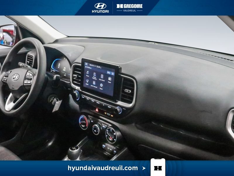 2026 Hyundai Venue Red Laval - photo #30