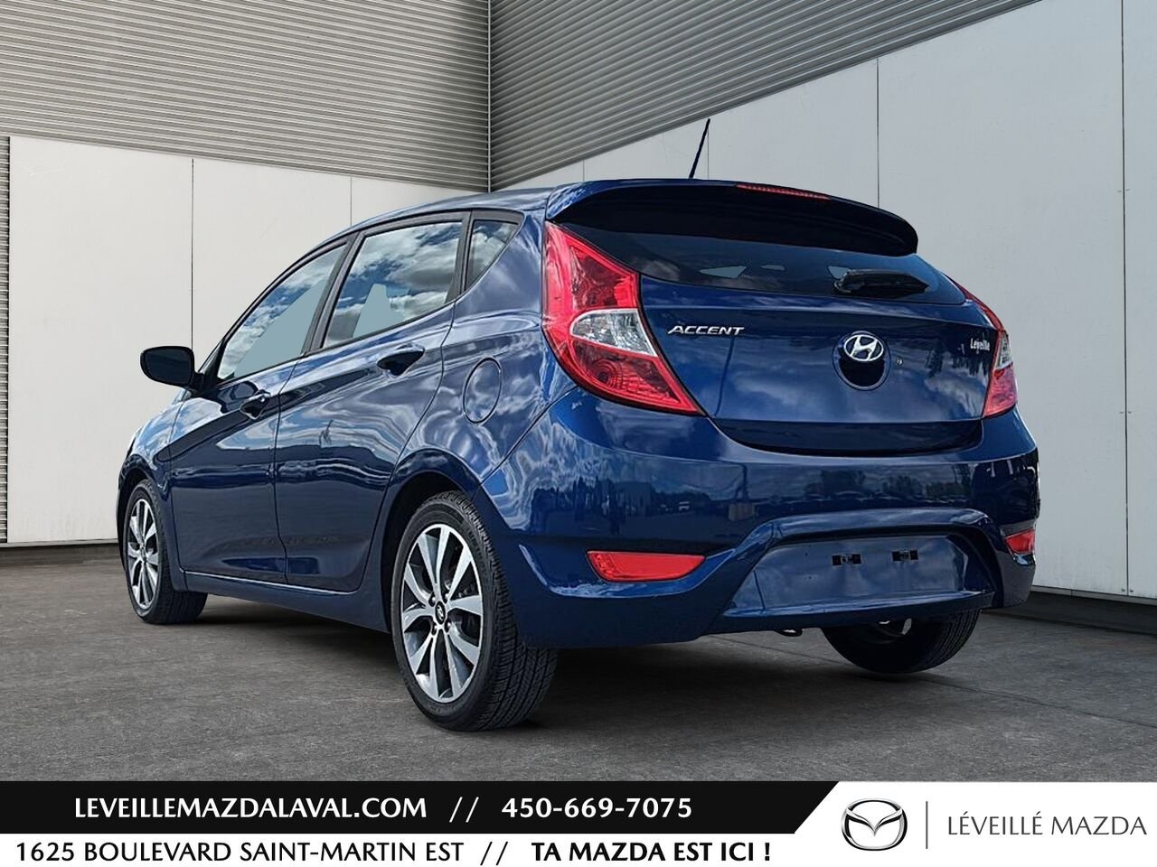 2017 Hyundai Accent SE 5 portes à hayon à transmission automatique Blue Laval - photo #6